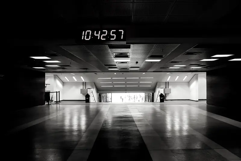 Corredor interno do estádio, a caminho do gramado